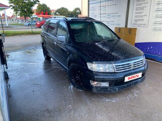 2000 Mitsubishi Chariot Grandis III, чёрный, 220000 рублей, вид 4