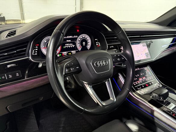 2019 Audi Q8 45 TDI I (4M), синий, 6290000 рублей - вид 19