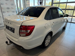 2024 Lada (ВАЗ) Granta I Рестайлинг, белый, 930000 рублей, вид 5