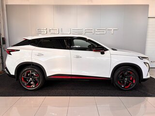 2023 Omoda C5 I, белый, 2059000 рублей, вид 3
