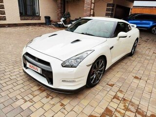 2013 Nissan GT-R I Рестайлинг 2, белый, 7800000 рублей, вид 5