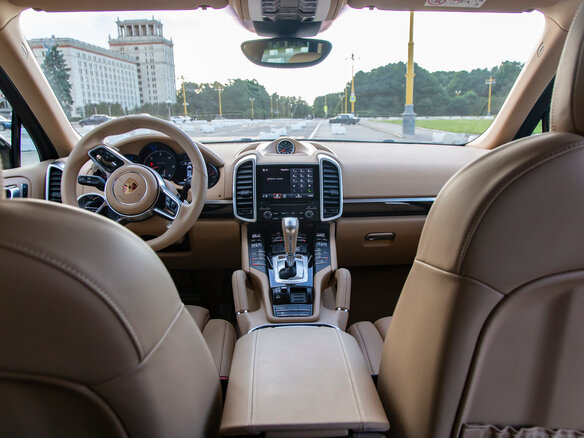 2017 Porsche Cayenne Diesel II Рестайлинг (958), коричневый - вид 12