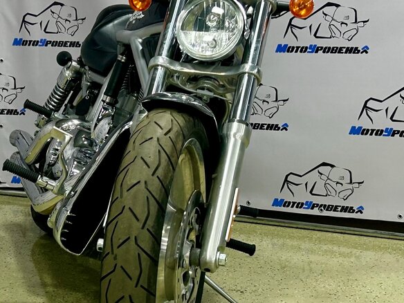 2005 Harley-Davidson V-Rod, серебристый, 765000 рублей - вид 9