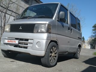 2002 Mitsubishi Minicab VI, серебристый, 250000 рублей, вид 2
