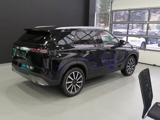 2023 Jaecoo J7 I, чёрный, 2950000 рублей, вид 2