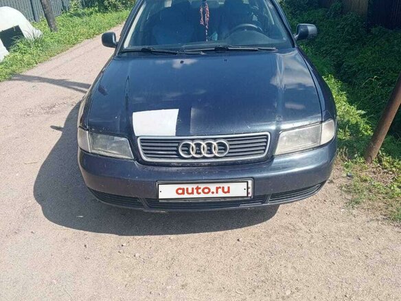 1995 Audi A4 I (B5), синий, 250000 рублей