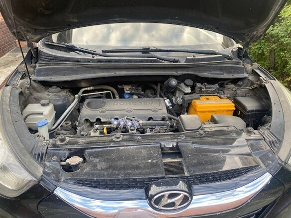 2010 Hyundai ix35 I, чёрный, 850000 рублей - вид 4