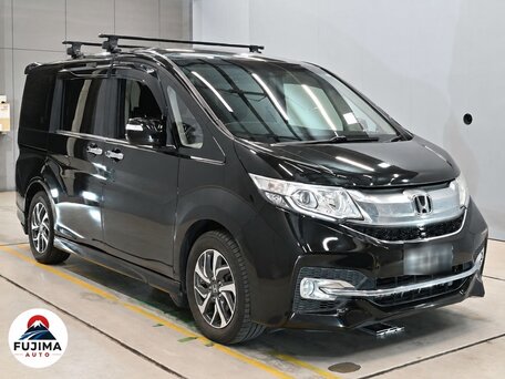 2017 Honda Stepwgn Spada V, чёрный, 1650000 рублей, вид 2