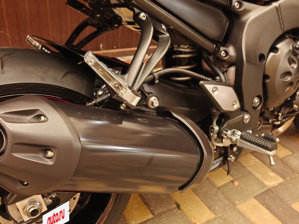 2010 Yamaha FZ1, белый, 600000 рублей - вид 3