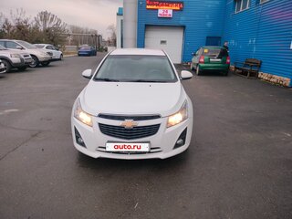 2013 Chevrolet Cruze I Рестайлинг, белый, 687000 рублей, вид 2