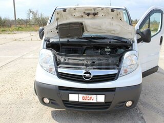 2006 Opel Vivaro A Рестайлинг, белый, 1600000 рублей, вид 2