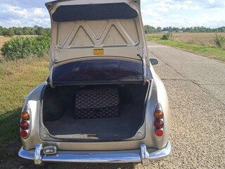 2001 Mitsuoka Ryoga I (P11), бежевый, 1300000 рублей, вид 4