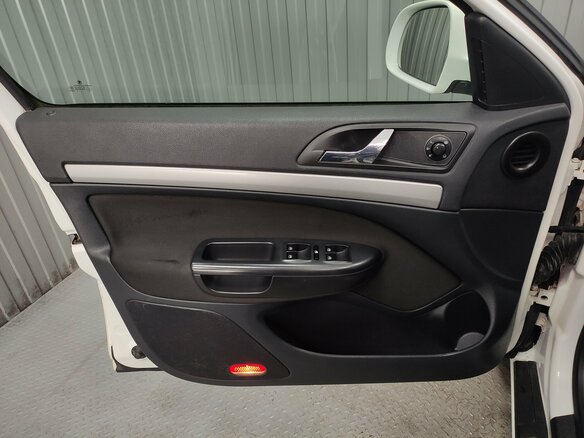 2012 Skoda Octavia II (A5) Рестайлинг, белый - вид 13