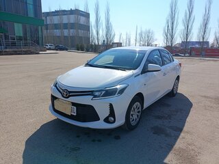 2023 Toyota Vios III Рестайлинг, белый, 1850000 рублей, вид 3