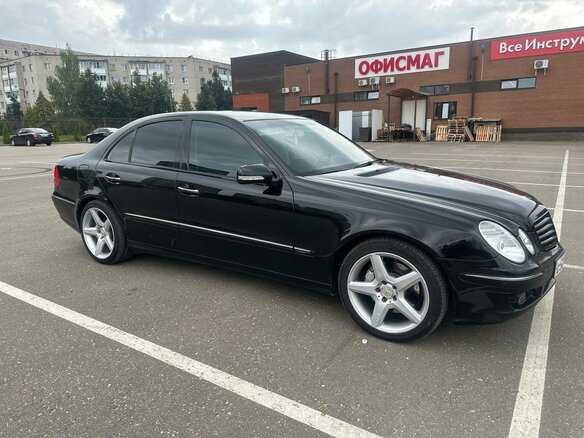 2006 Mercedes-Benz E-Класс 280 III (W211, S211) Рестайлинг, чёрный, 1350000 рублей - вид 6