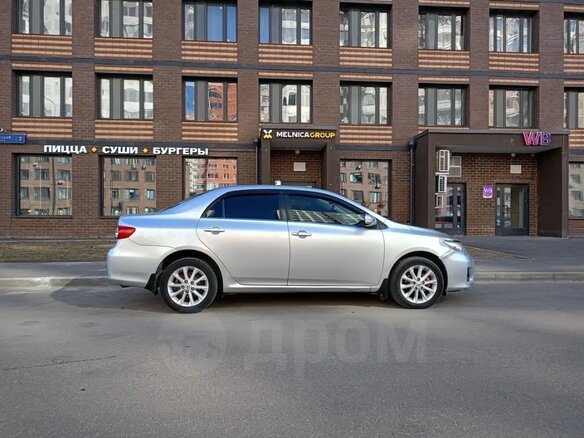 2011 Toyota Corolla X (E140, E150) Рестайлинг, серый, 1050000 рублей - вид 9