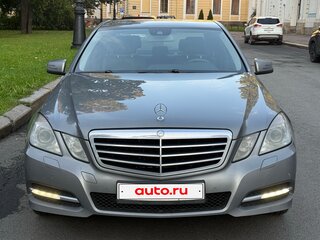 2011 Mercedes-Benz E-Класс 200 7G-Tronic IV (W212, S212, C207), серый, 1450000 рублей, вид 1