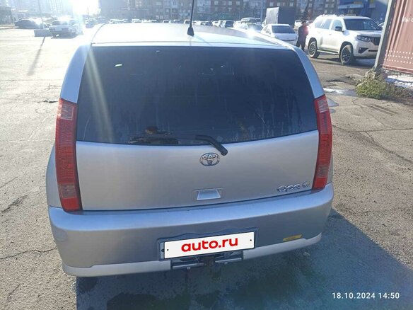 2002 Toyota Opa I Рестайлинг, серебристый, 670000 рублей - вид 6