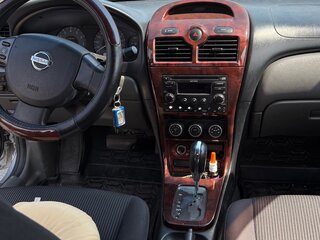 2011 Nissan Almera Classic I, серебристый, 730000 рублей, вид 5