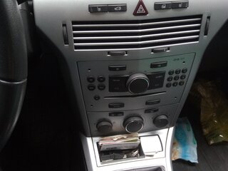 2011 Opel Astra H Рестайлинг, чёрный, 980000 рублей, вид 1