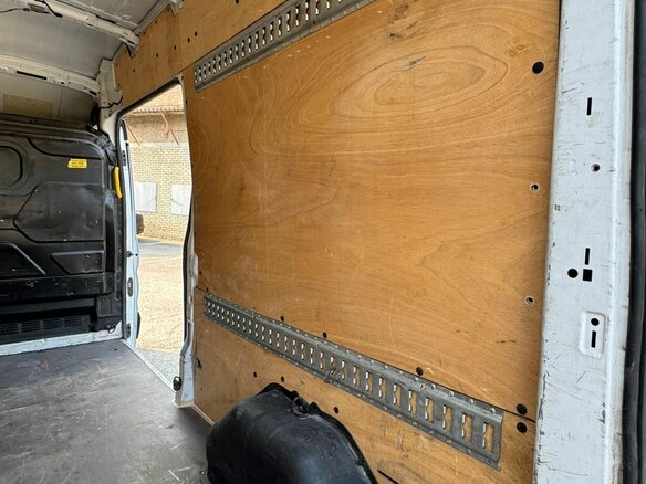 2018 Ford Transit, белый, 1990000 рублей - вид 10