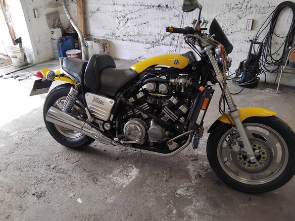 1992 Yamaha V-Max 1200, жёлтый, 350000 рублей - вид 1
