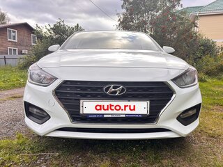2018 Hyundai Solaris II, белый, 1480000 рублей, вид 2