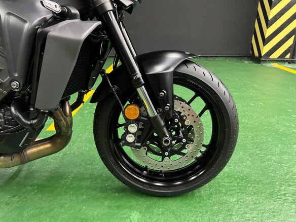 2022 Yamaha MT-09 (FZ-09), чёрный, 1350000 рублей - вид 23
