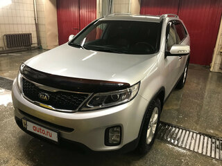 2014 Kia Sorento II Рестайлинг, серебристый, 1999999 рублей, вид 3