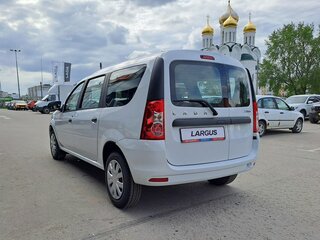 2026 Lada (ВАЗ) Largus I Рестайлинг, белый, 1675000 рублей, вид 2