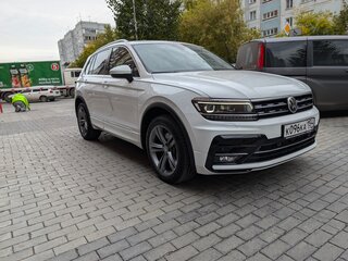 2019 Volkswagen Tiguan II, белый, 3050000 рублей, вид 3