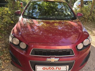 2013 Chevrolet Aveo II, красный, 570000 рублей, вид 1