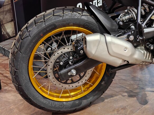 2025 Royal Enfield Himalayan, чёрный, 615000 рублей - вид 13