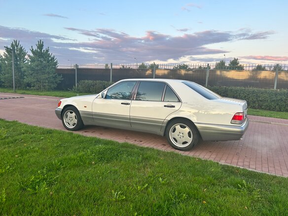 1995 Mercedes-Benz S-Класс 600 Long III (W140) Рестайлинг, белый, 5500000 рублей - вид 10