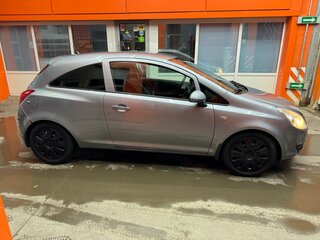2010 Opel Corsa D Рестайлинг I, серебристый, 470000 рублей, вид 4