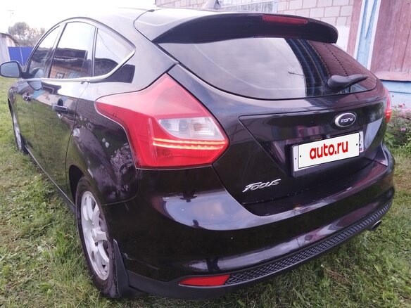 2011 Ford Focus III, чёрный, 730000 рублей - вид 3