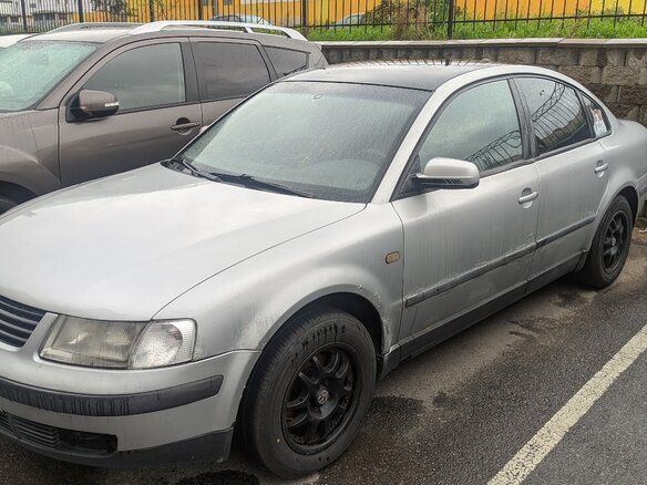 1998 Volkswagen Passat B5, серебристый