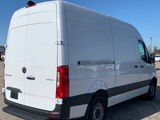 2022 Mercedes-Benz Sprinter, белый, 6900000 рублей, вид 3