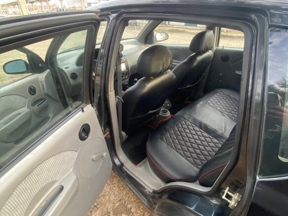 2004 Chevrolet Aveo I, чёрный, 310000 рублей - вид 7