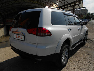 2014 Mitsubishi Pajero Sport II Рестайлинг, белый, 2450000 рублей, вид 3