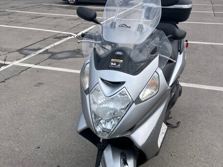 2005 Honda Silver Wing 600, серебристый, 300000 рублей, вид 4