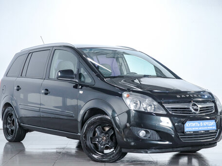 Opel Zafira B Рестайлинг