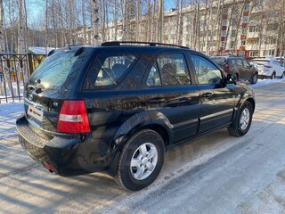 2007 Kia Sorento I Рестайлинг, чёрный, 1500000 рублей, вид 4
