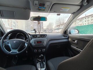 2017 Kia Rio III Рестайлинг, серый, 1270000 рублей, вид 5