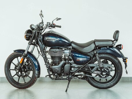 2025 Royal Enfield Meteor, синий, 519000 рублей, вид 2