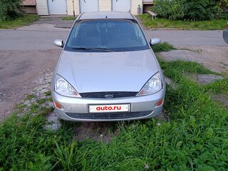 2001 Ford Focus I, серебристый, 300000 рублей, вид 2