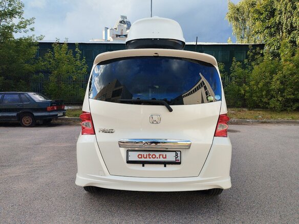 2009 Honda Freed I, белый, 1150000 рублей - вид 3
