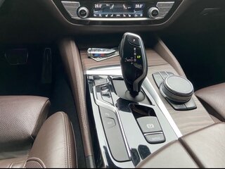 2020 BMW 5 серии 520d xDrive VII (G30/G31/G38), синий, 3950000 рублей, вид 5