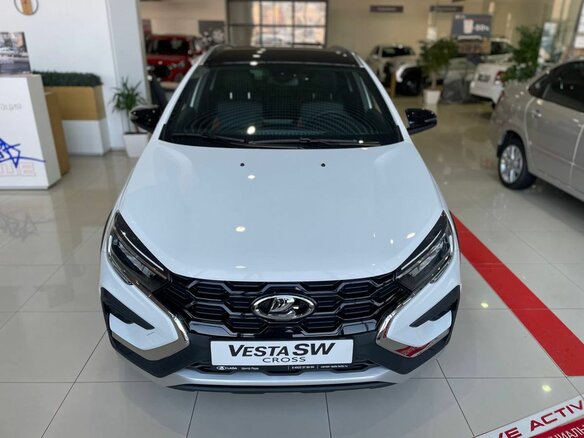 2025 Lada (ВАЗ) Vesta SW Cross I Рестайлинг (NG), белый - вид 2