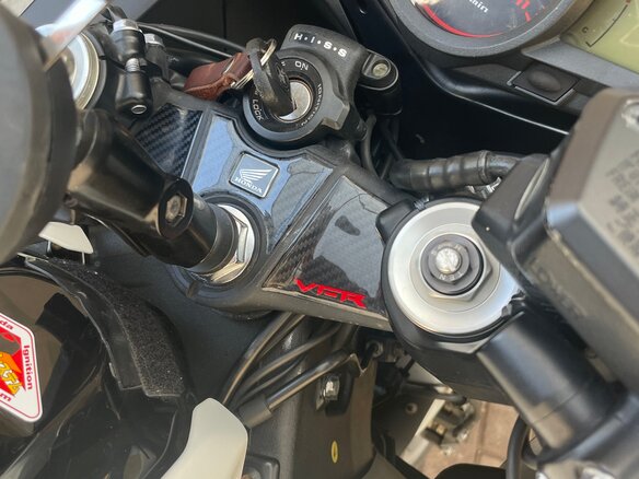 2010 Honda VFR 1200, белый, 825000 рублей - вид 11